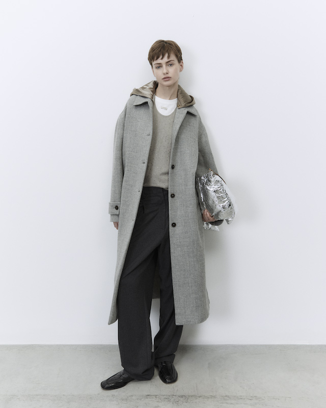 ALYSI-CREME-FW25_LOOK_03