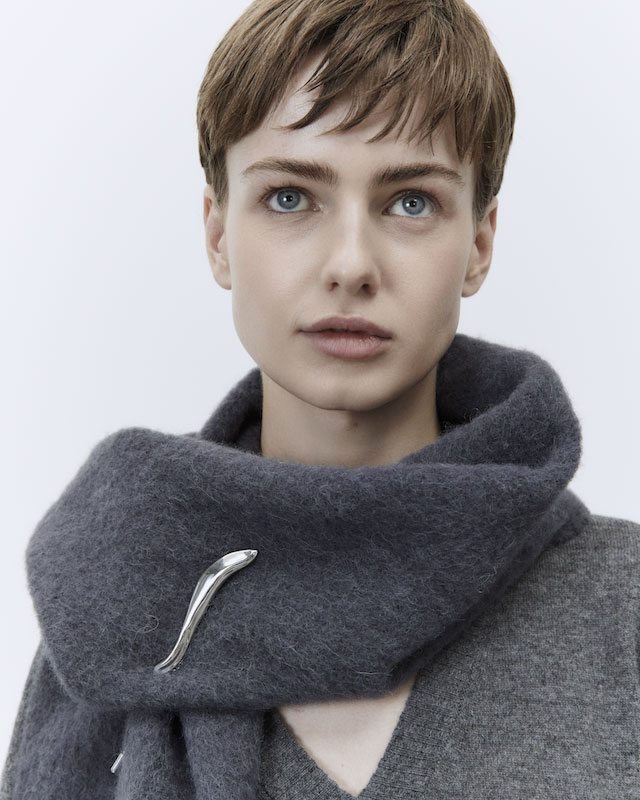 ALYSI-CREME-FW25_LOOK_24