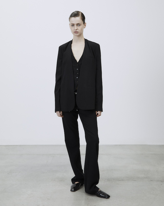 ALYSI-CREME-FW25_LOOK_29